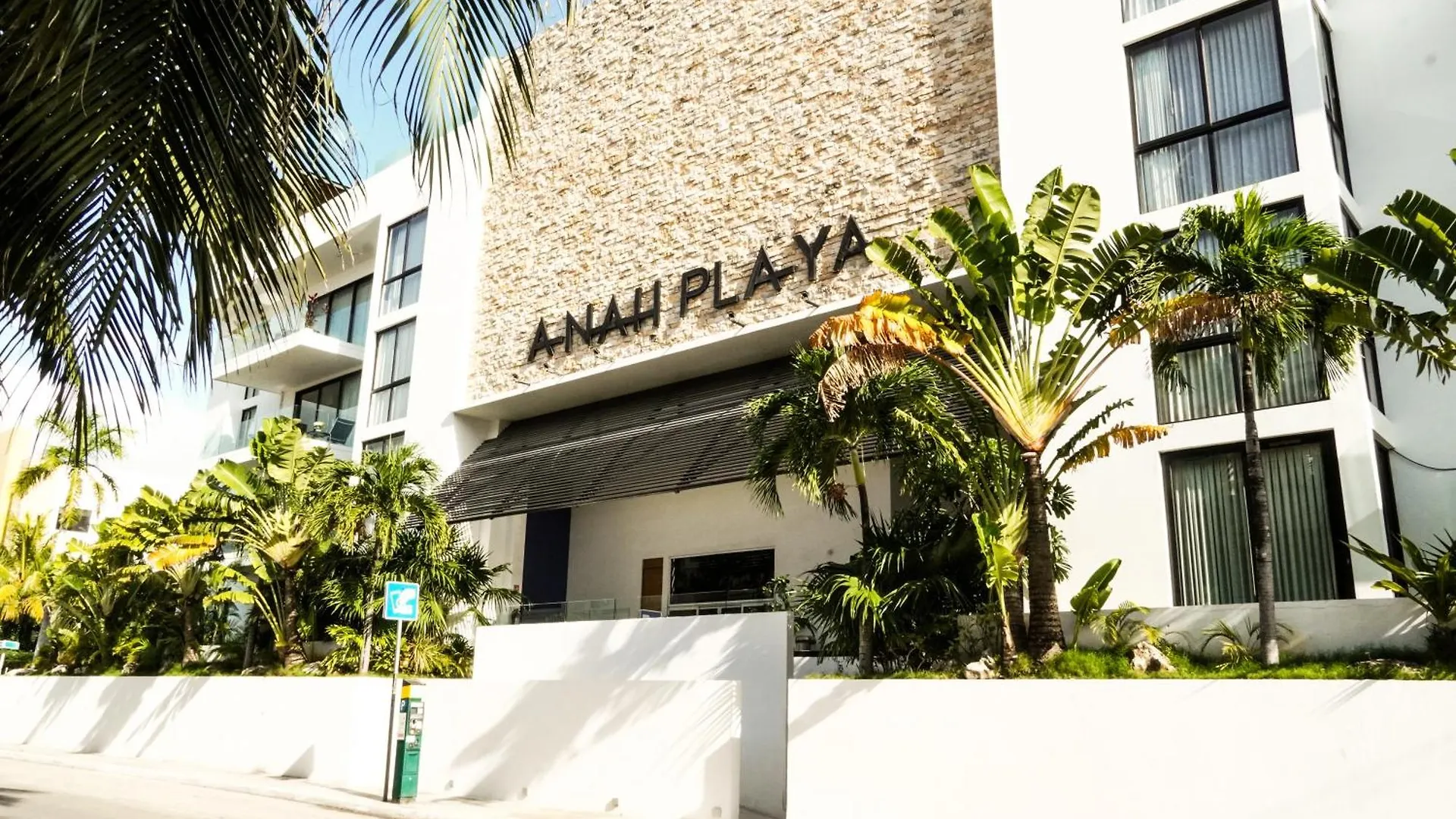 Penthouse Zona Centro Quinta Av 2Bd,2 Bt Apartment Playa del Carmen